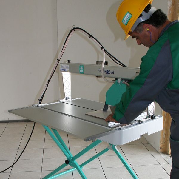 Mastering Precision: A Guide on How to Use an Electric Tile Cutter image